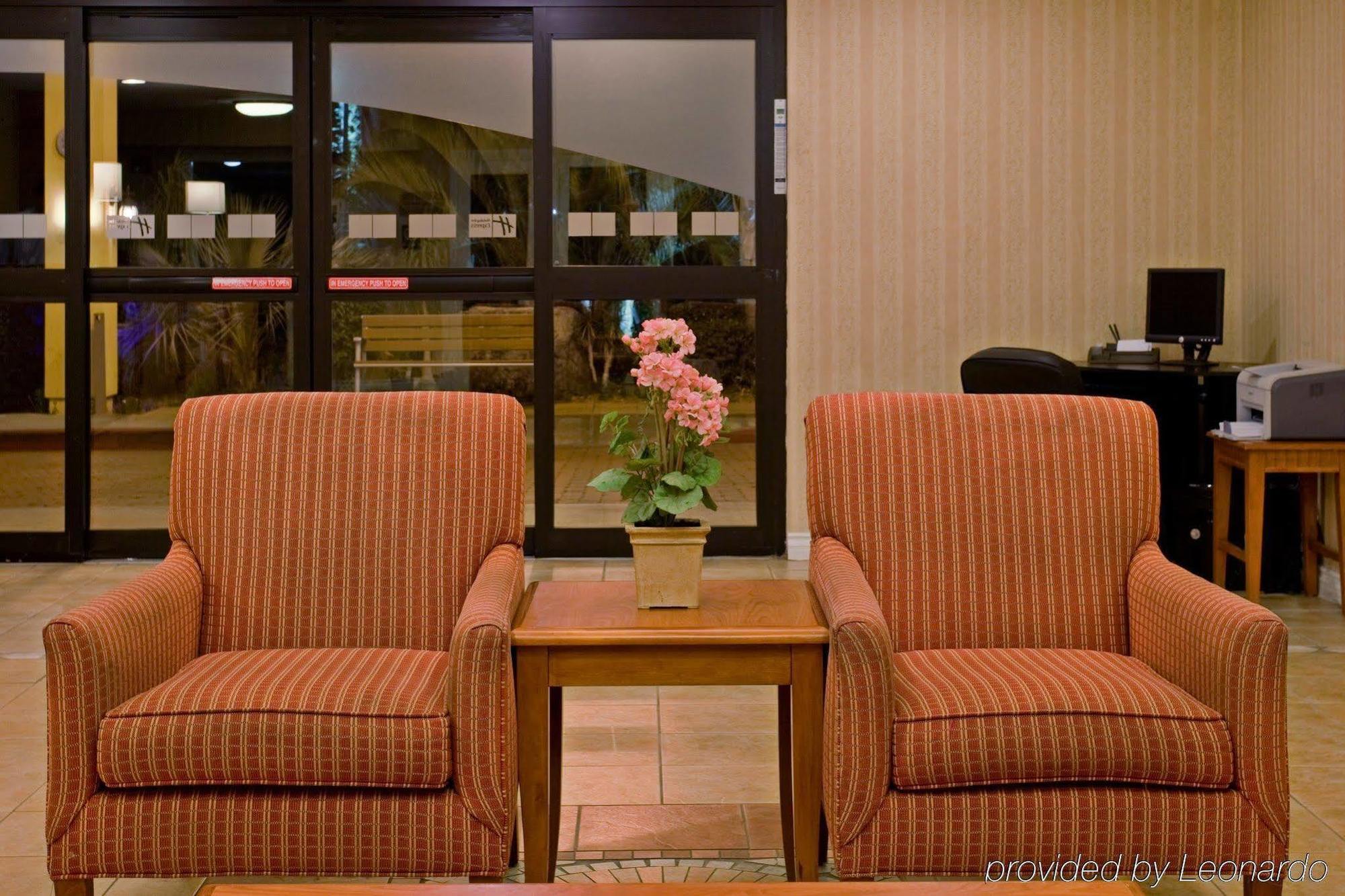 Holiday Inn Express Colton, An Ihg Hotel Dış mekan fotoğraf